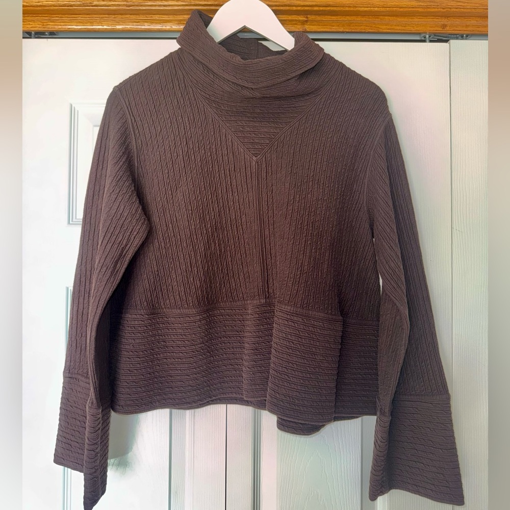 lululemon Retreat Yourself Pullover